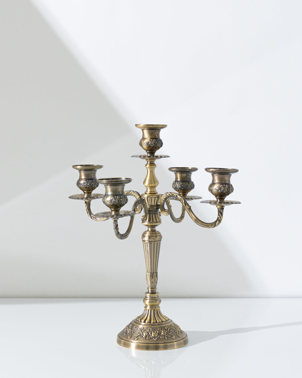 Candelabra Hire: An Easy Way to a Classy Event