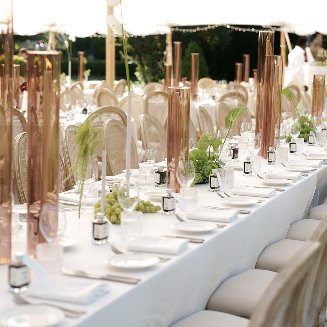 How Beautiful Wedding Centrepiece Hire Creates a Beautiful Day
