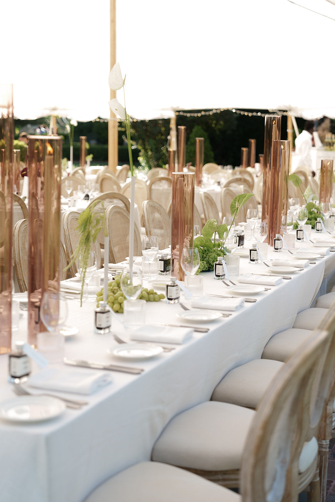 How Beautiful Wedding Centrepiece Hire Creates a Beautiful Day